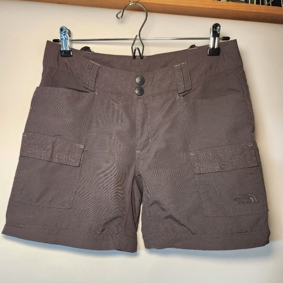 The North Face Convertible Pants & Shorts - Picture 3 of 5